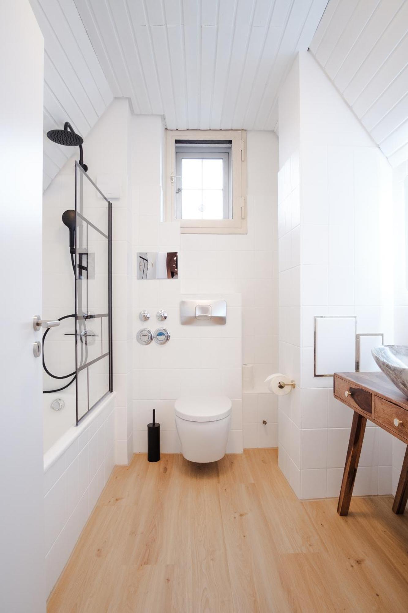 Neu Deluxe Suite Muensterblick, Maisonette, Kingsize Bett, Kueche, Netflix, Aussicht, E-Kamin Bad Säckingen Exterior foto