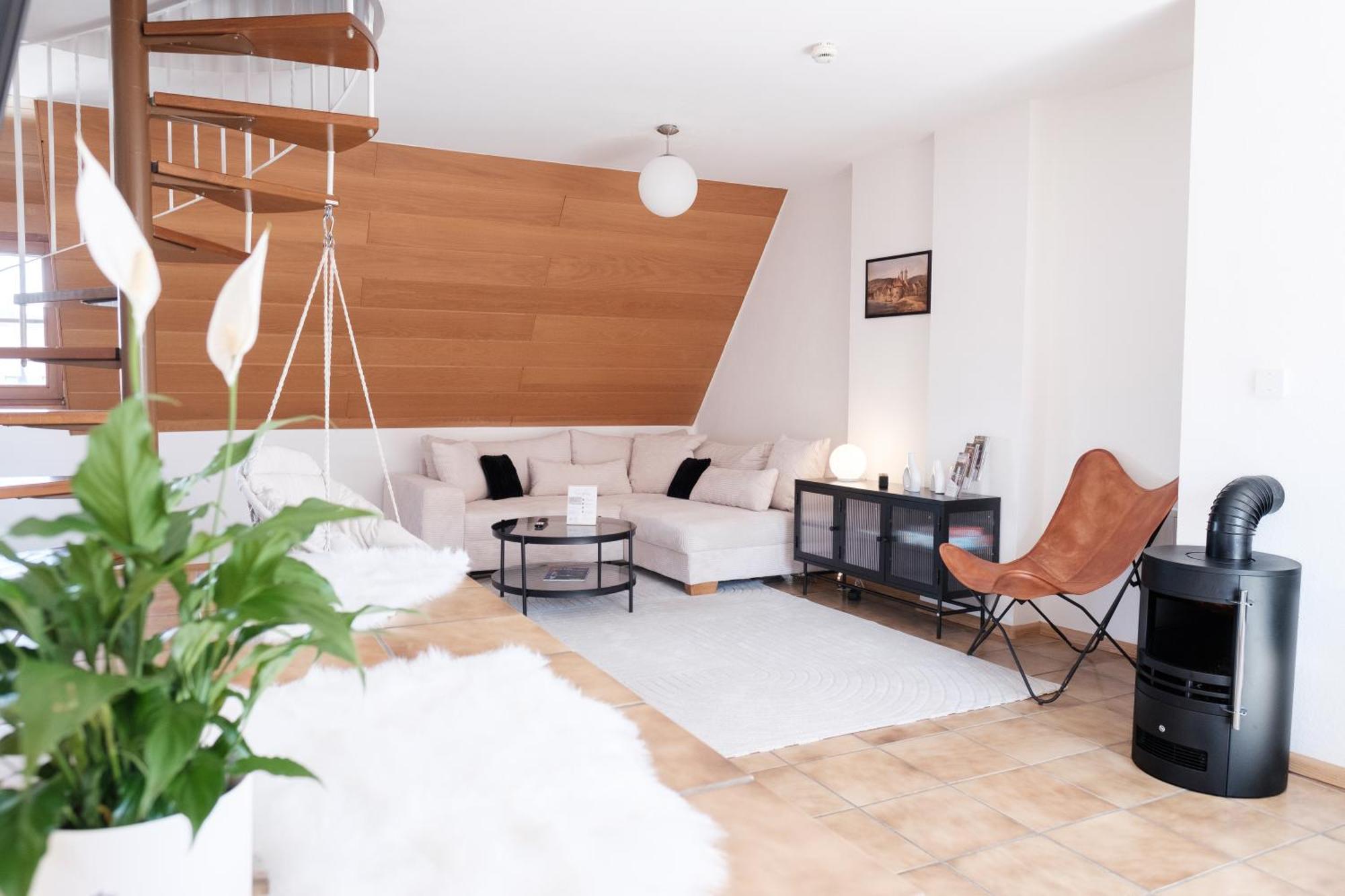 Neu Deluxe Suite Muensterblick, Maisonette, Kingsize Bett, Kueche, Netflix, Aussicht, E-Kamin Bad Säckingen Exterior foto
